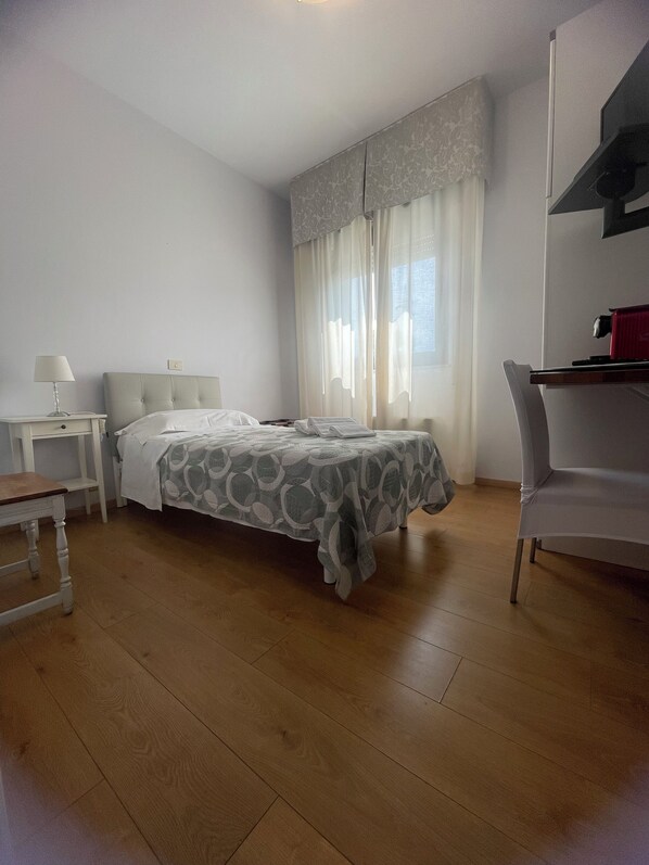 Chambre Simple, 1 lit une place