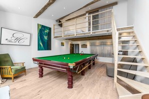 Premium bedding, Select Comfort beds, individually furnished - Maison Carles BnB (La Colle-sur-Loup)