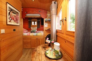 Habitación doble, baño en la habitación (Roulotte)