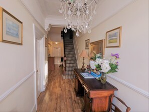 Lobby - The Senarth (Llandudno)