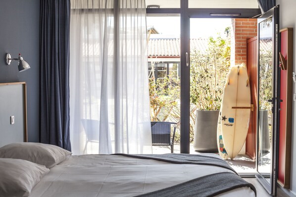 1 bedroom, in-room safe, desk, soundproofing