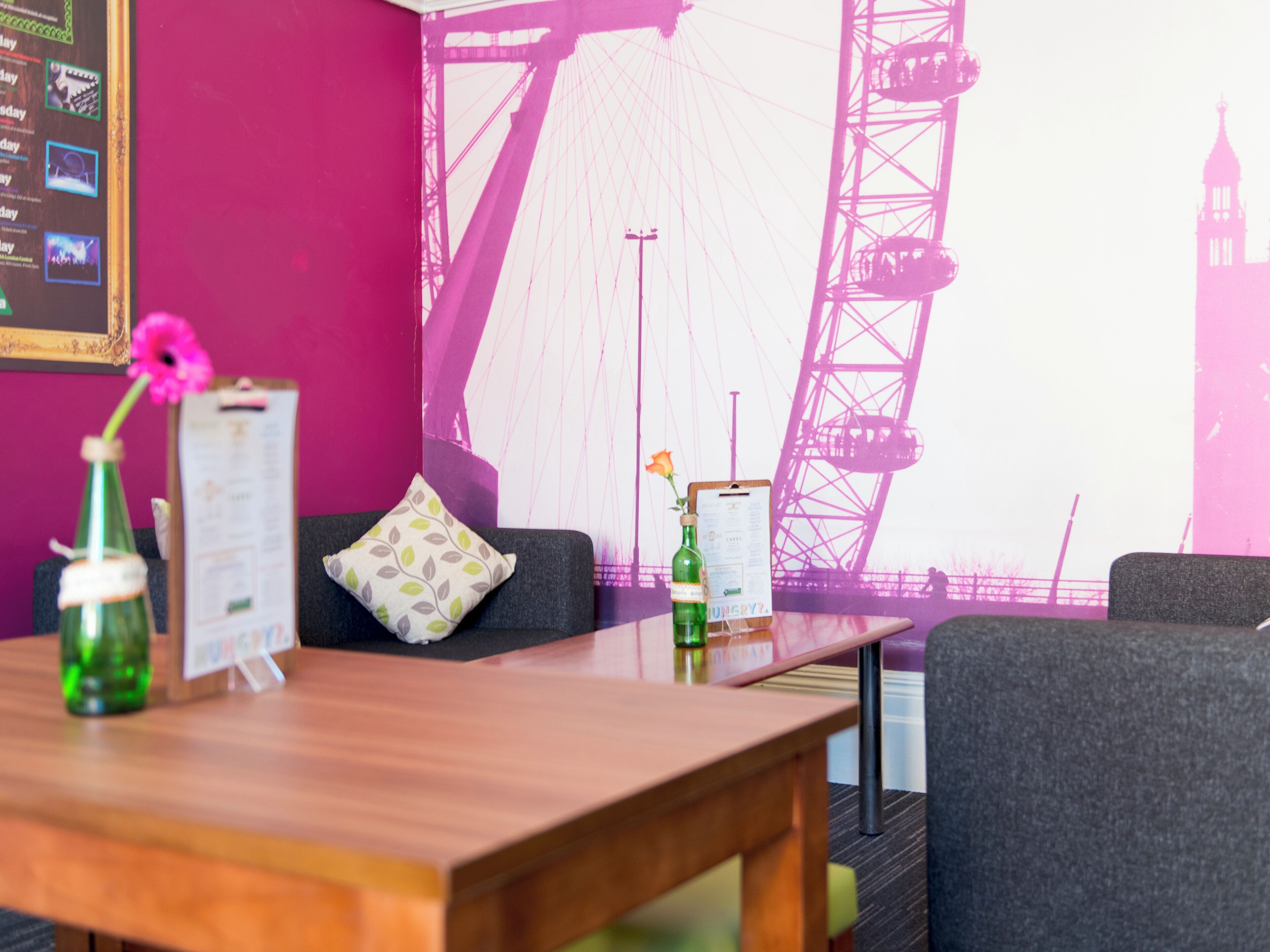 Photo - YHA London Earl's Court