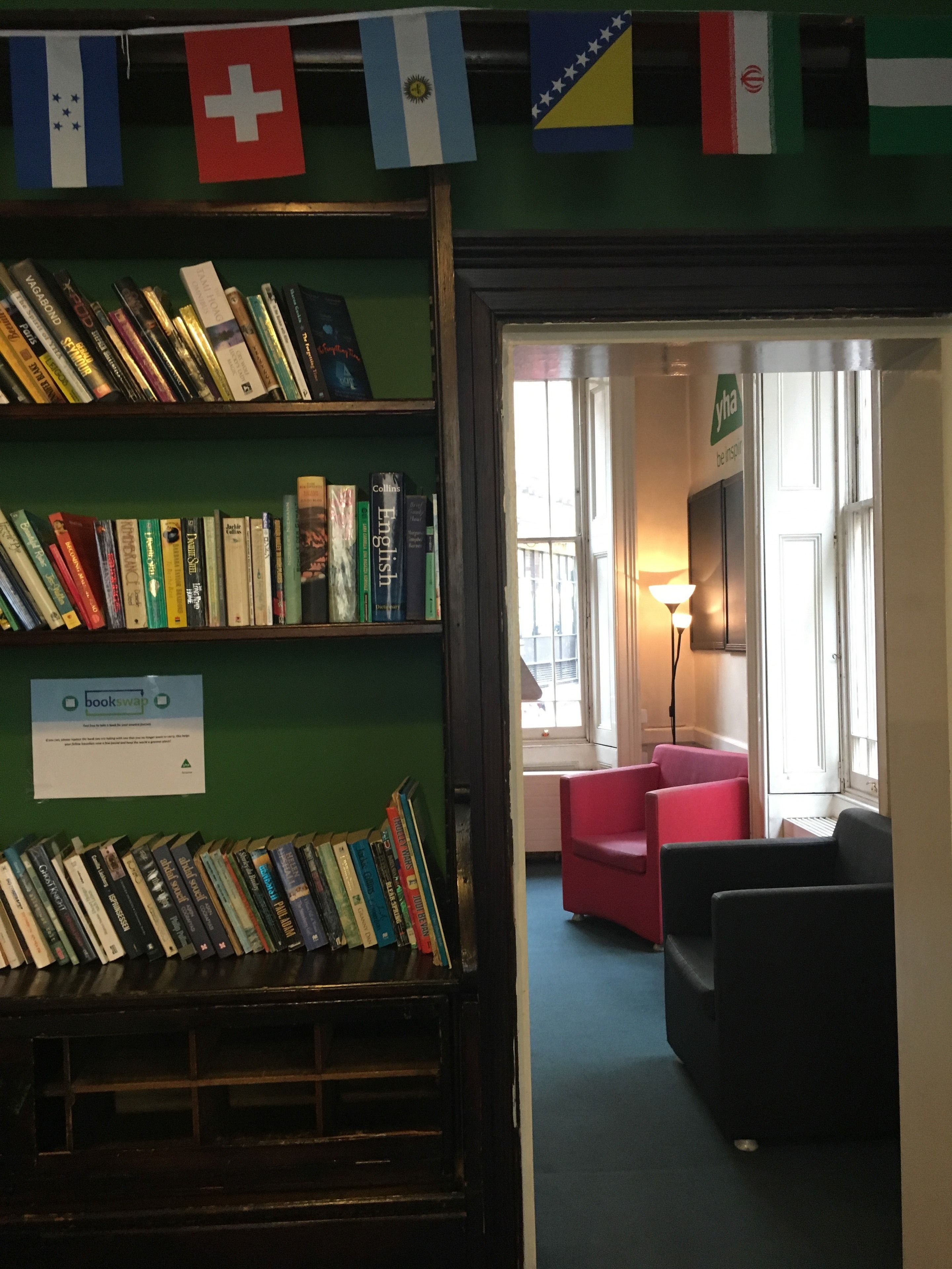 تفاصيل الفندق من الداخل