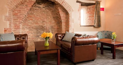 YHA South Downs - Hostel