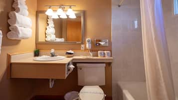 Double Room, 2 Queen Beds | Bathroom | Combined shower/bathtub, free toiletries, hair dryer, towels
