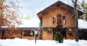 Front of property - Harmony Ridge Lodge (Nevada City)