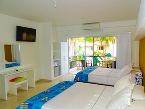 In-room safe, rollaway beds
