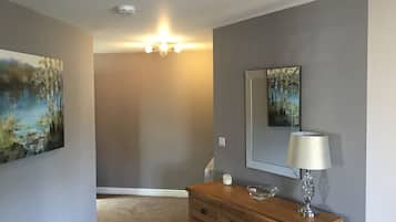 Apartment, Private Bathroom | Room amenity