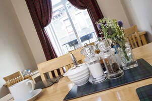 Daily continental breakfast (GBP 10 per person)