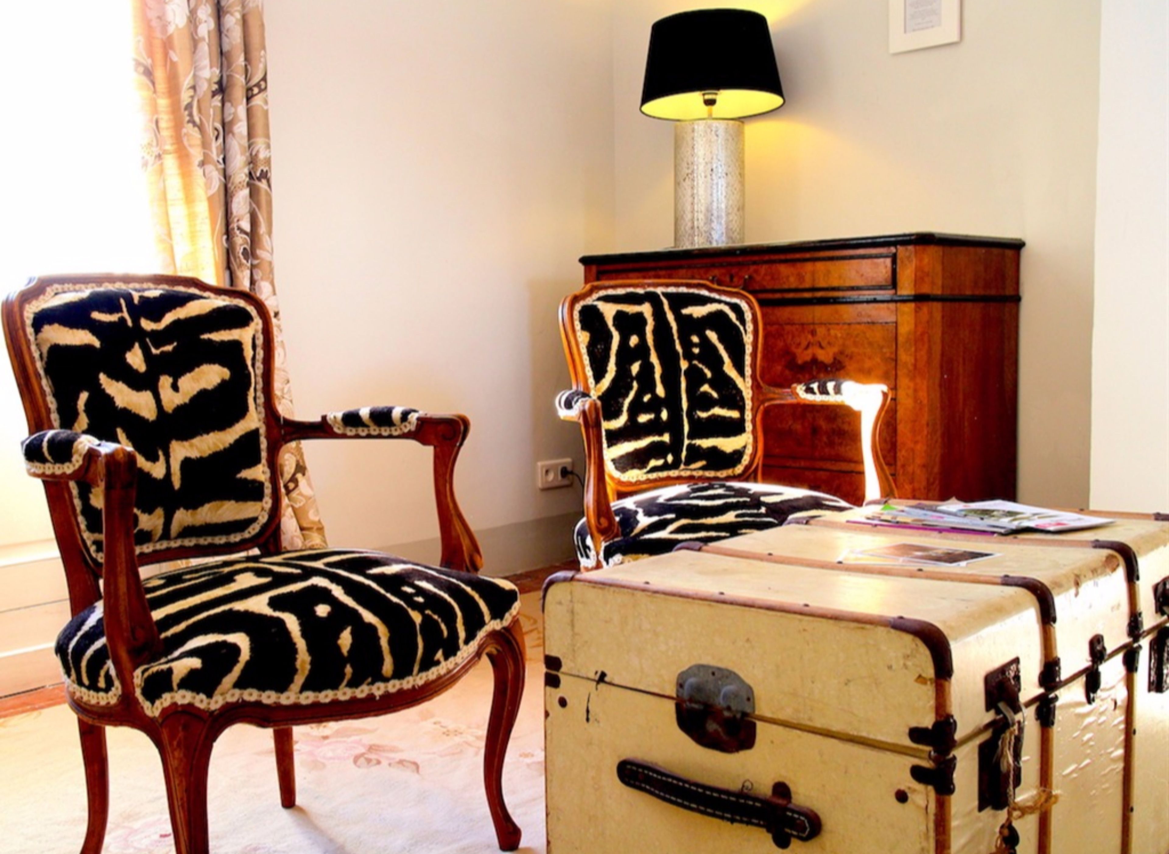 Suite 3 - 2nd Floor | Sala de estar en el lobby