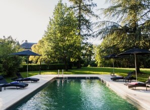 Pool - Château de Maraval (Cenac-et-Saint-Julien)