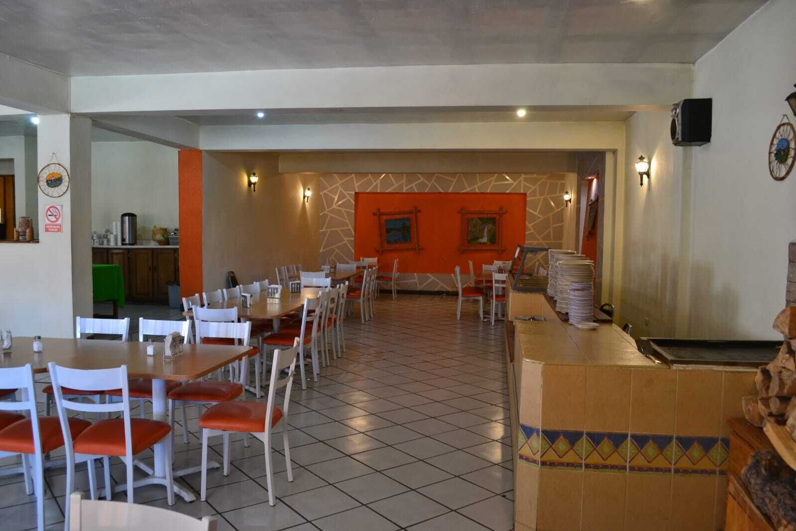 Café da manhã, almoço e jantar
