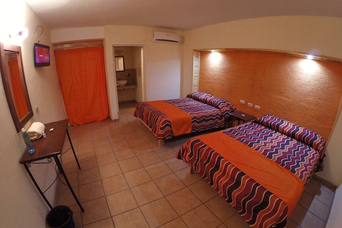 Single Room | WiFi (free), bed sheets