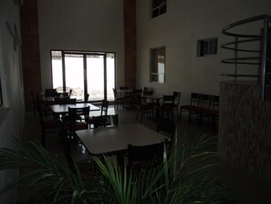 Restaurant - Villa St Cruz Los Mochis (Los Mochis)