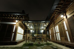 Terrace/patio - Jeonju Hanok Village Seoro (Jeonju)