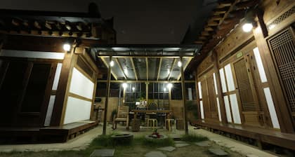 Jeonju Hanok Village Seoro