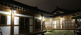 Jeonju Hanok Village Seoro