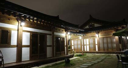 Jeonju Hanok Village Seoro