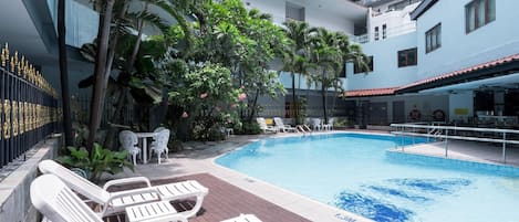 Outdoor pool