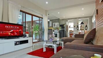 Three Bedroom Pool Villa | Living area