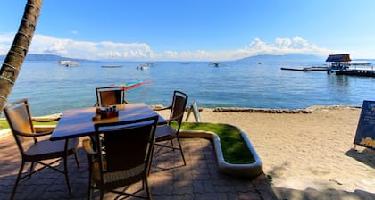 El Galleon Beach Resort Asia Divers
