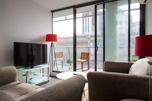 公寓, 2 間臥室 | 客廳 | 32 吋平面電視連數碼電視頻道、電視