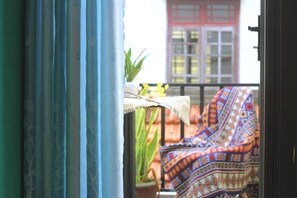 Superior Room, 1 Double Bed | Balcony view - Longan Homestay (Da Nang)