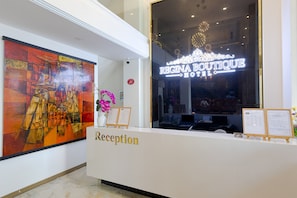 Lobby sitting area - Regina Boutique (Da Nang)