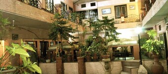 Hotel Shiraz Continental