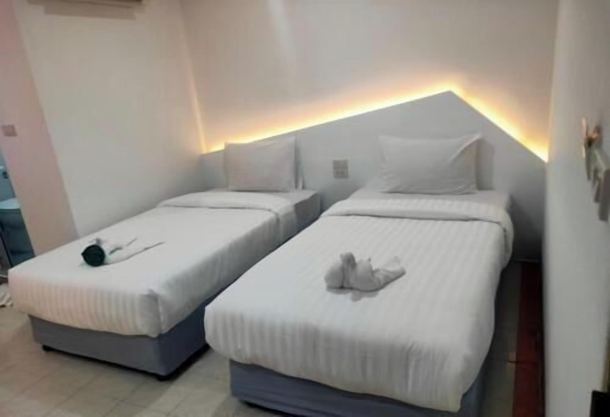 Free minibar, in-room safe, individually decorated, desk