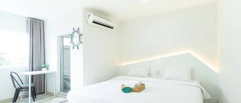 Deluxe Double Room | Free minibar, in-room safe, individually decorated, desk