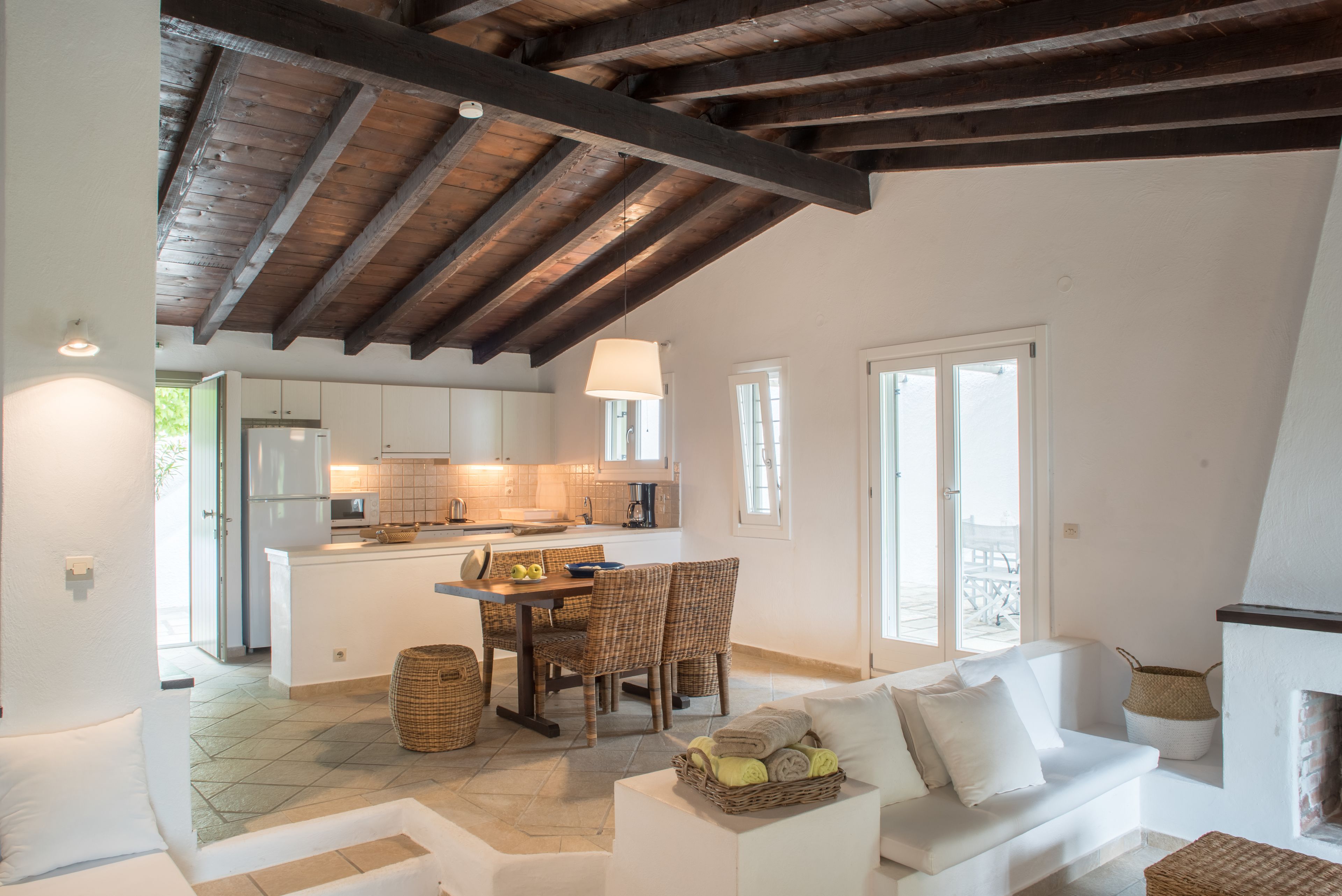 Villa, 3 Bedrooms, Sea View | Private kitchen | Fridge, stovetop, coffee/tea maker, electric kettle