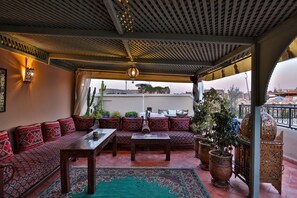 包含每日欧式早餐