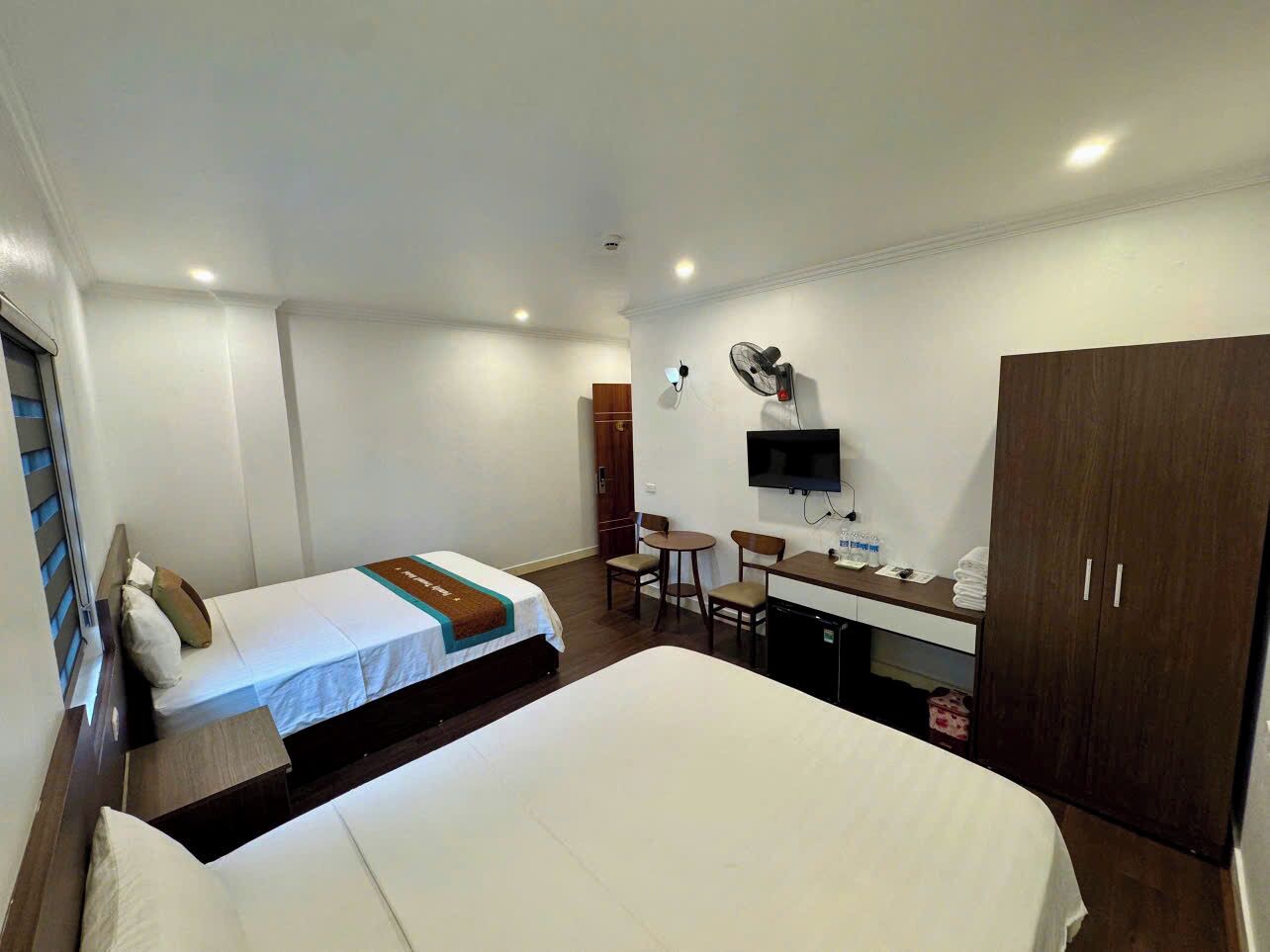 Premium bedding, memory foam beds, minibar, individually decorated
