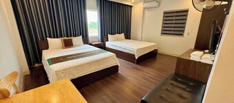 Family Transit Hotel