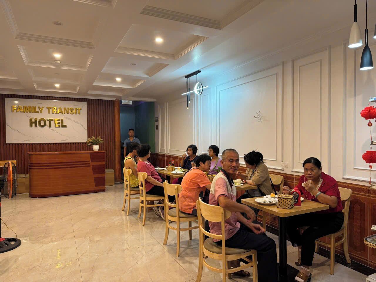 Foto - Family Transit Hotel