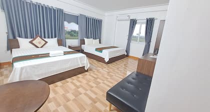 Family Transit Hotel