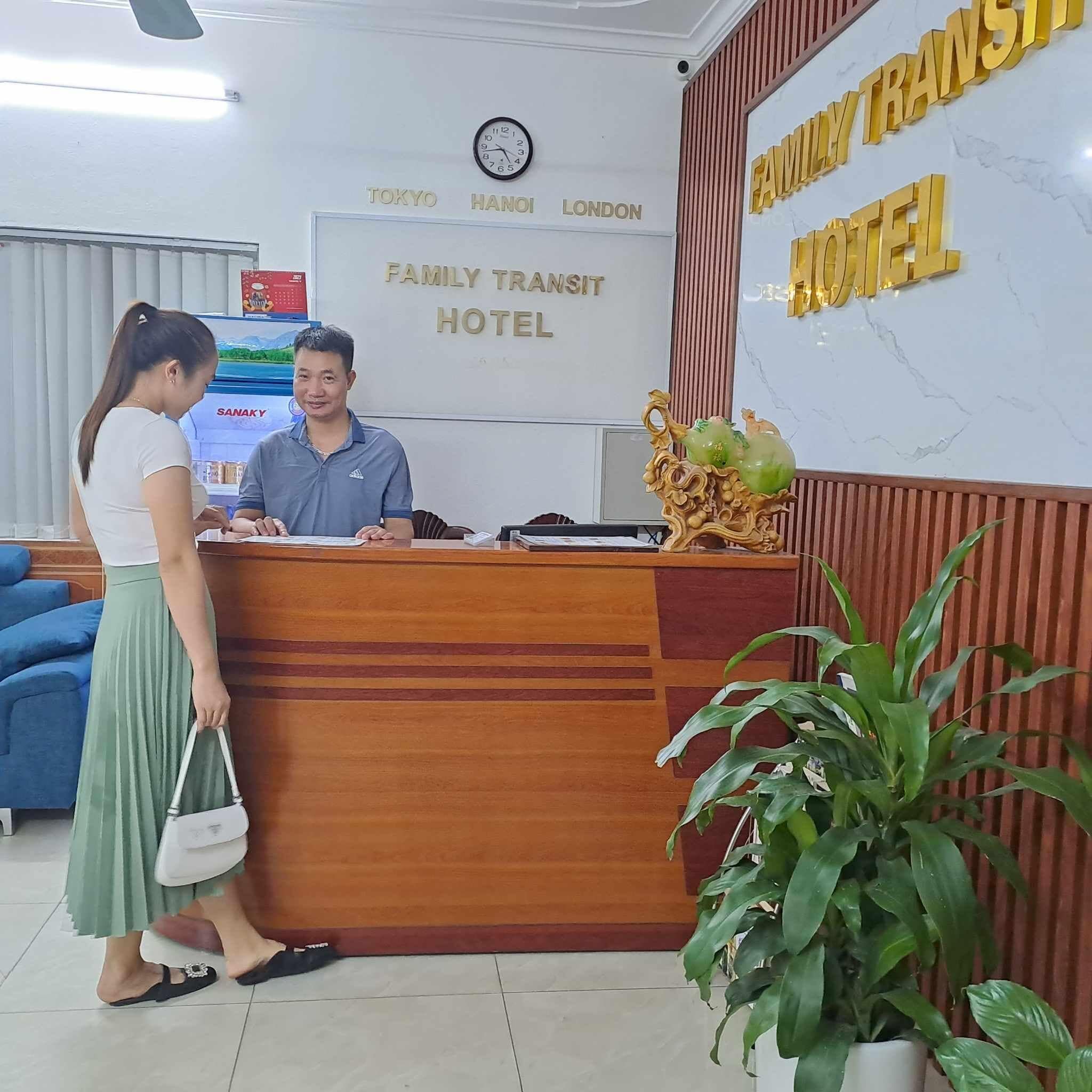 Photo - Family Transit Hotel