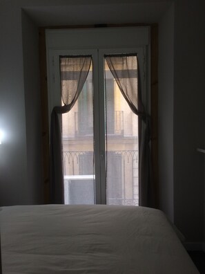 City Double Room, 1 Double Bed, Non Smoking, City View