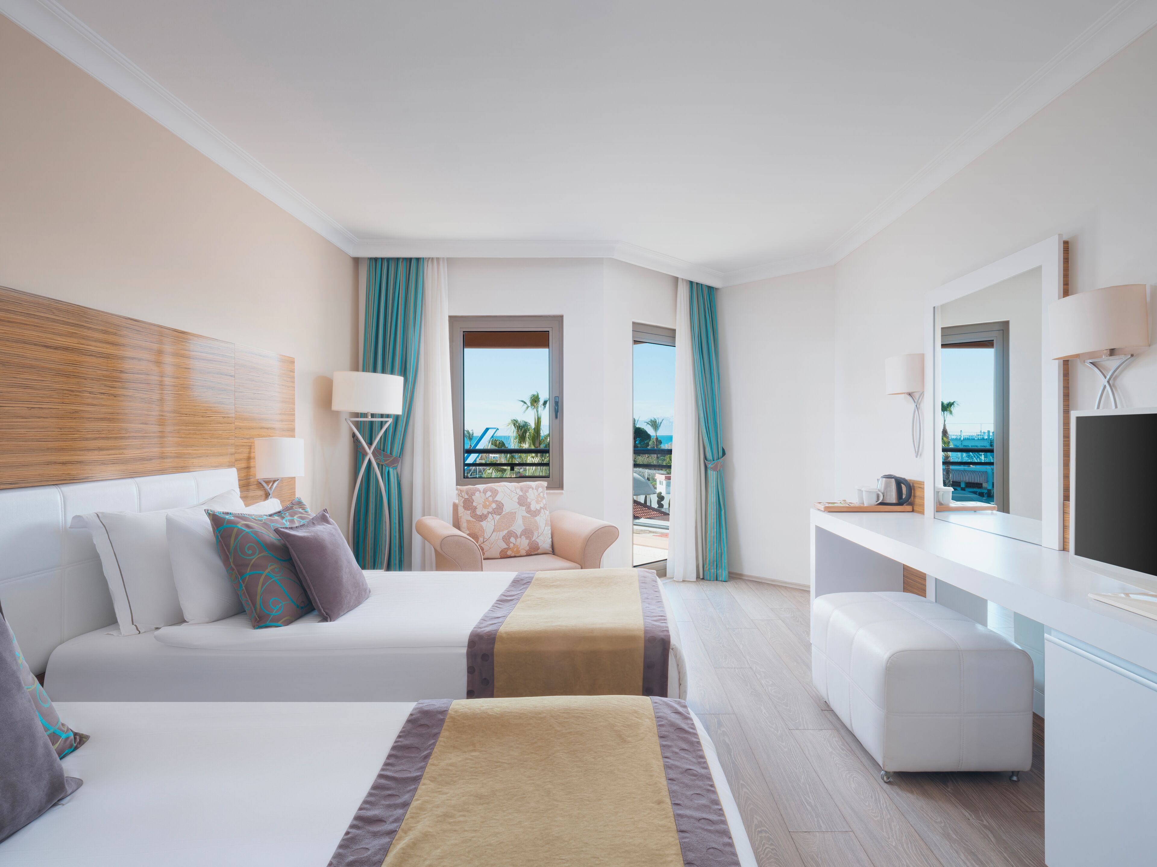 Free minibar items, in-room safe, soundproofing, free WiFi