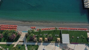 私家海滩、沙滩椅、海滩遮阳伞、沙滩毛巾