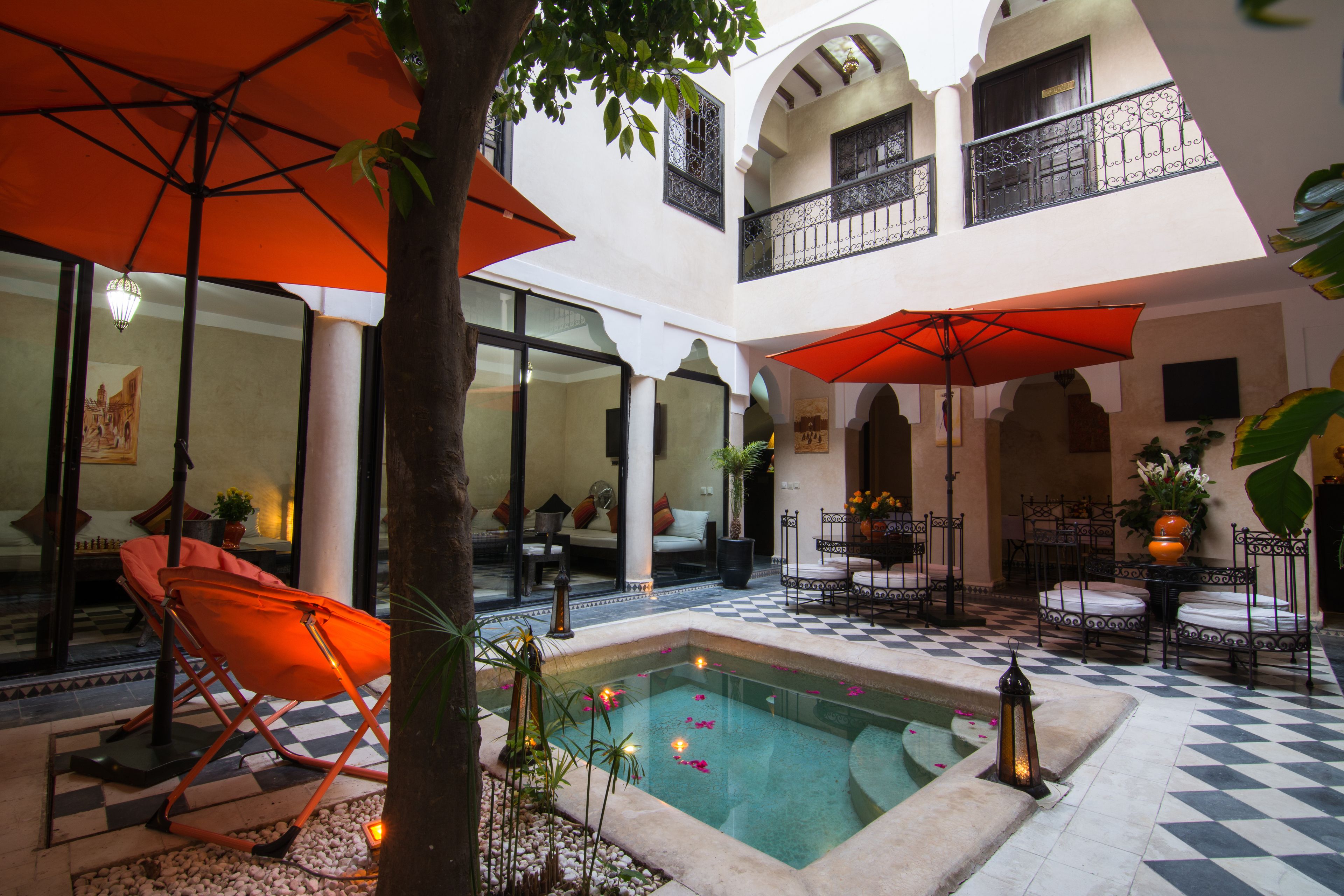 Indoor pool, outdoor pool