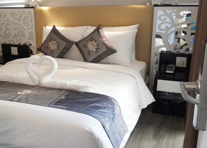 Superior Double Room | Minibar, in-room safe, desk, free WiFi - Mui Ne Sports Hotel (Phan Thiet)