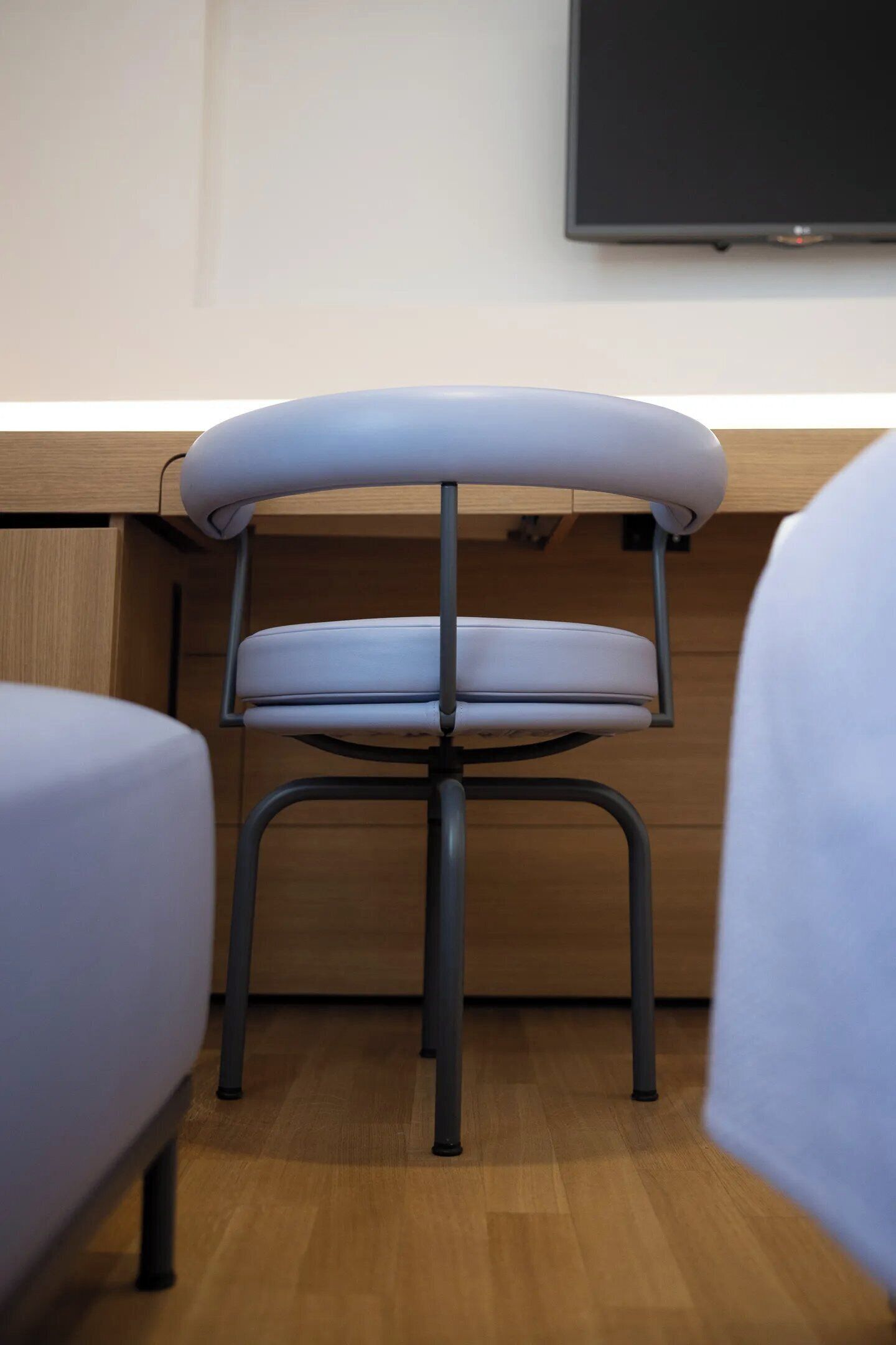 standard double room | hypo-allergenic bedding, minibar, in-room safe, desk