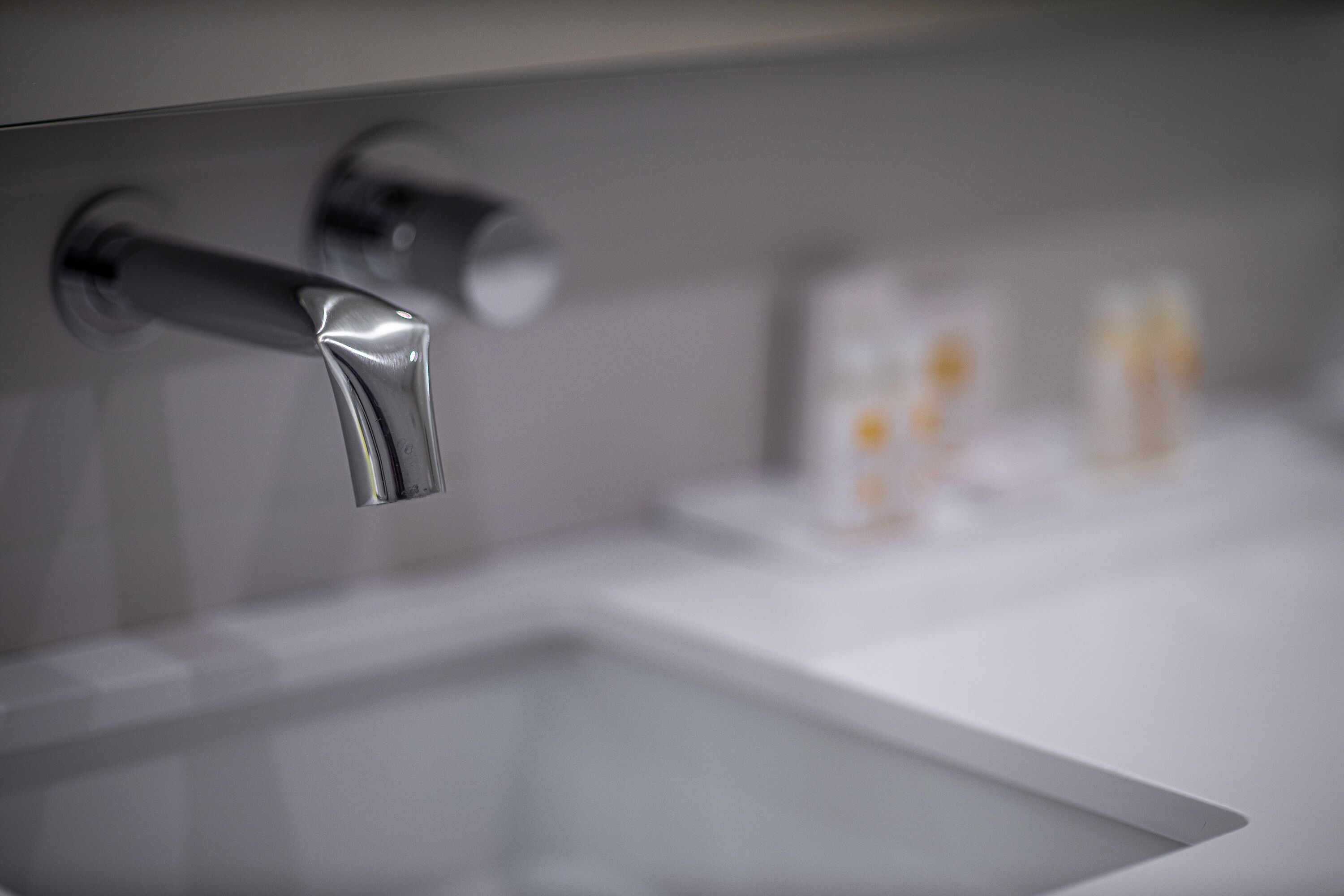 hypo-allergenic bedding, minibar, in-room safe, desk