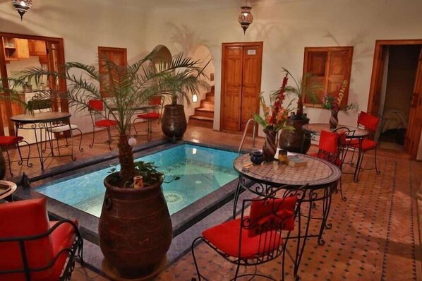 Indoor pool, outdoor pool