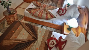 Premium bedding, in-room safe, iron/ironing board, free cots/infant beds