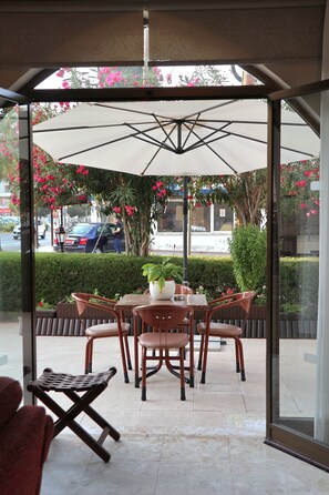 Exterior - Layiotis Hotel Apartments (Larnaca)