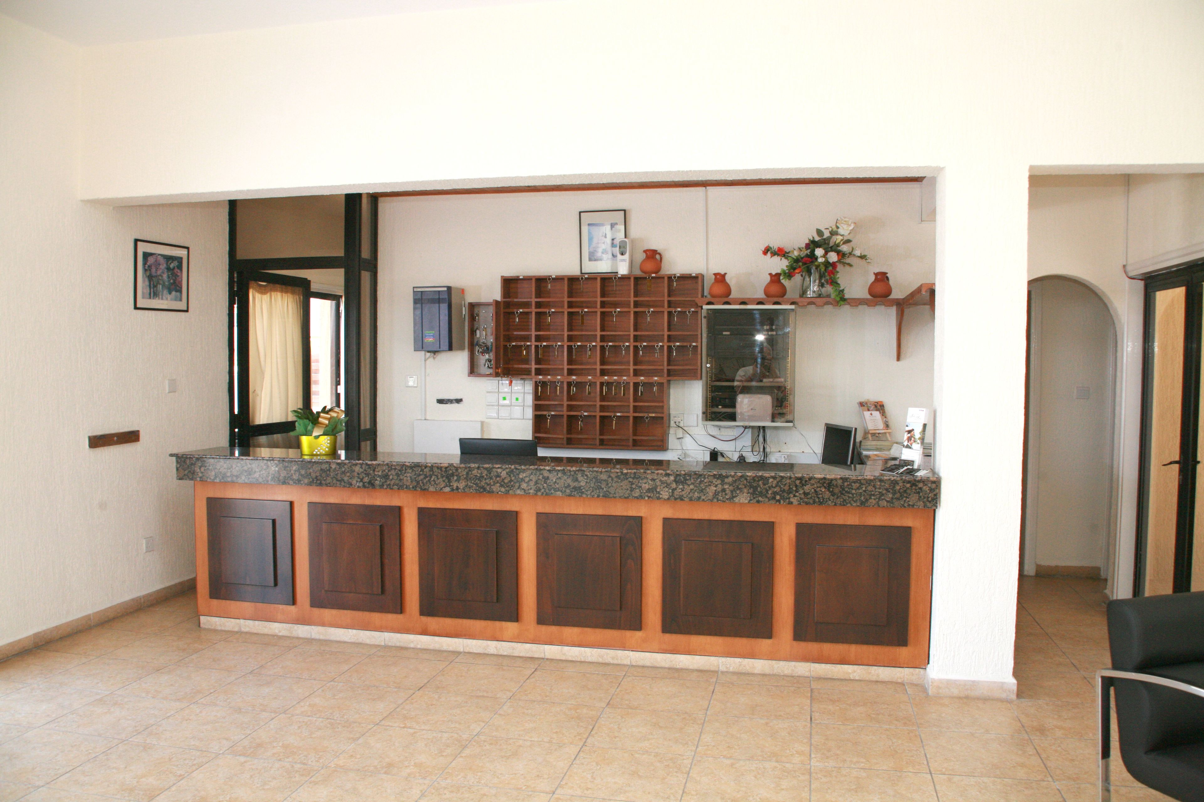 Photo - New York Plaza Hotel Apartments