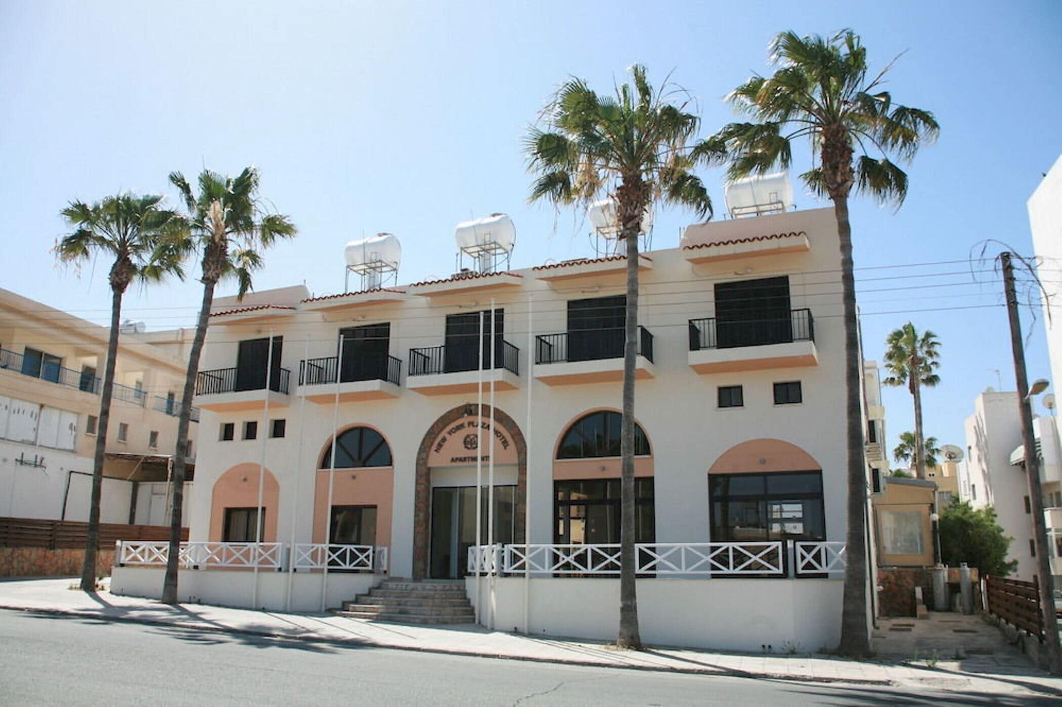 Photo - New York Plaza Hotel Apartments